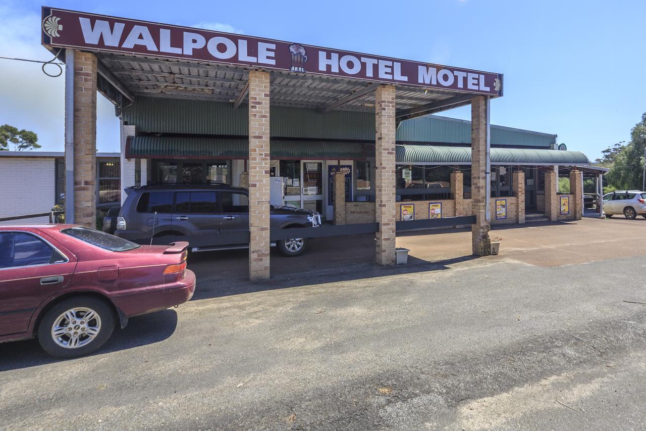 Walpole Hotel Motel 외부 사진